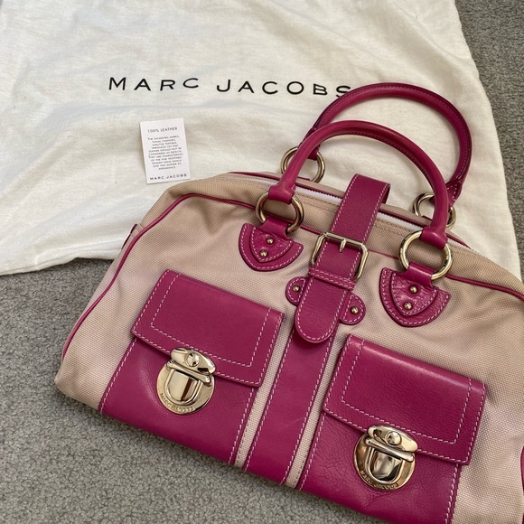 Used Marc Jacob bag with dust bag - Picture 1 of 8